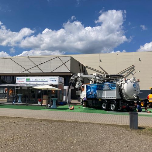 e35a905f-ada6-4acb-af9e-a67ab948e9ca